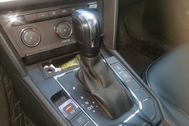 Used Volkswagen Lamando 2018 230TSI DSG Fashion Edition
