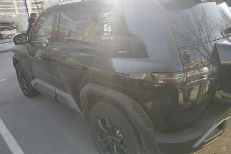 Used Formula Leopard Titanium 3 2025 501 km Range Rear-Wheel Drive Intelligent Driving Max Edition