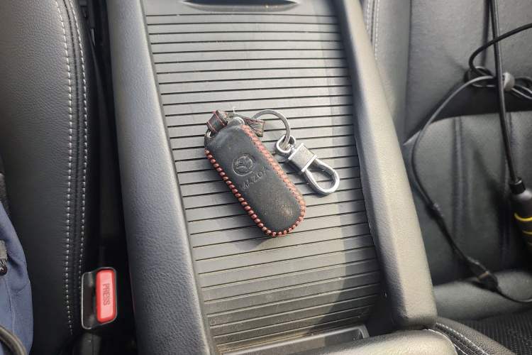 Used Mazda CX-4 2018 2.0L Automatic Two-Wheel Drive Blue Sky Dynamic Version China V Standard
