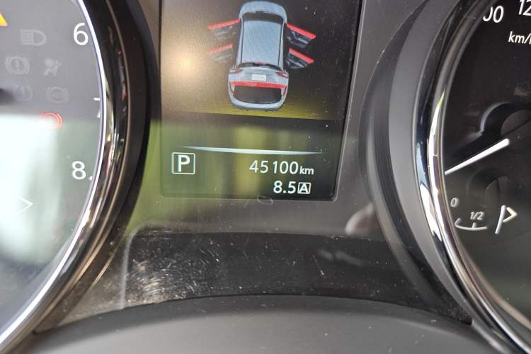 Used Nissan Qashqai 2017 2.0L CVT Luxury Edition China V Standard Odometer Close Up