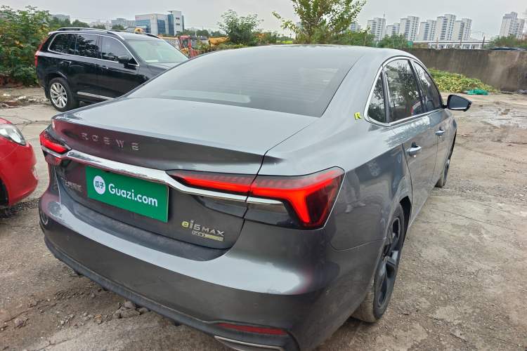 Used Roewe i6 MAX New Energy 2020 1.5T PHEV Cool & Spacious Skyroof Intelligent Drive Supreme Edition
