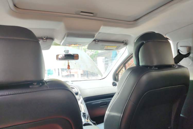 Used Peugeot 3008 2015 2.0L Automatic Trend Edition