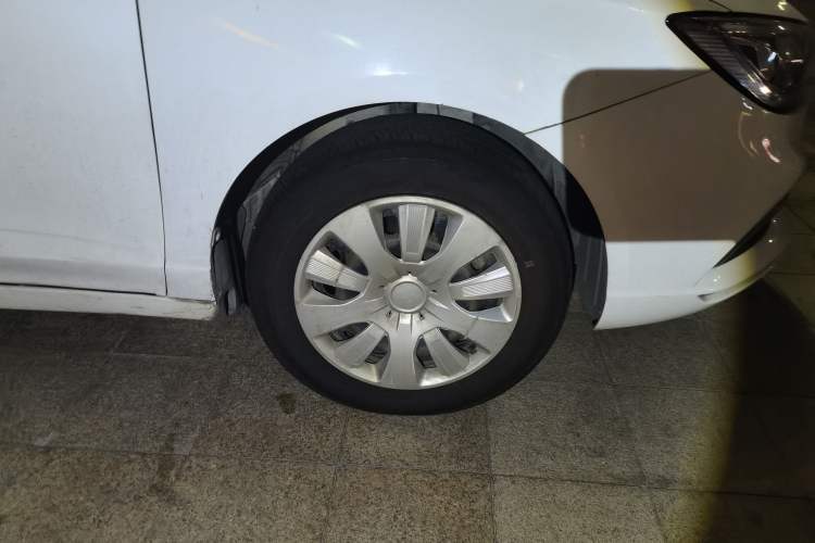 Used Roewe Ei5 2019 Comfort Edition
