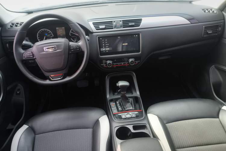 Used Qoros 5 2018 Revised 1.6T Automatic Luxury Version