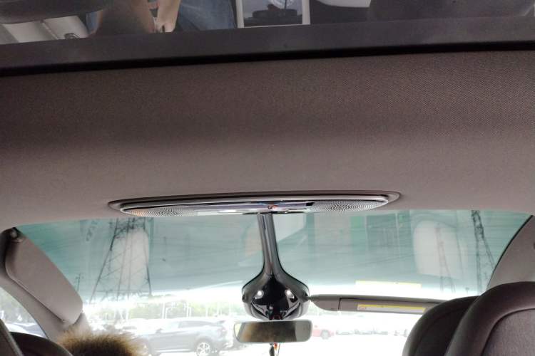 Used IM LS7 2023 100kWh Lux Rear-Drive Version