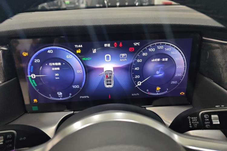 Used Hongqi HS7 PHEV 2025 Model 2.0T PHEV Two-Wheel Drive Qi Xiang Edition 7-Seater
