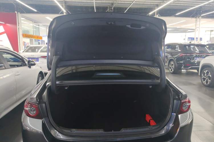 Used Mazda 3 Axela 2023 2.0L Automatic Zhiyao Edition