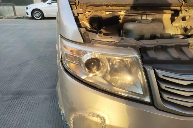 Used CHANGAN KAICHENG Star 7 2014 1.4L Base Version E14V Right Front Headlight