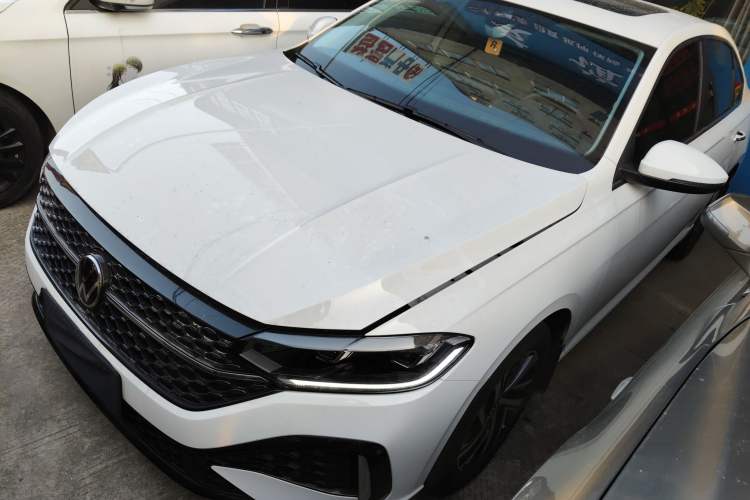 Used Volkswagen Lavida 2024 1.5L Automatic Starry Sky 5 Million Edition