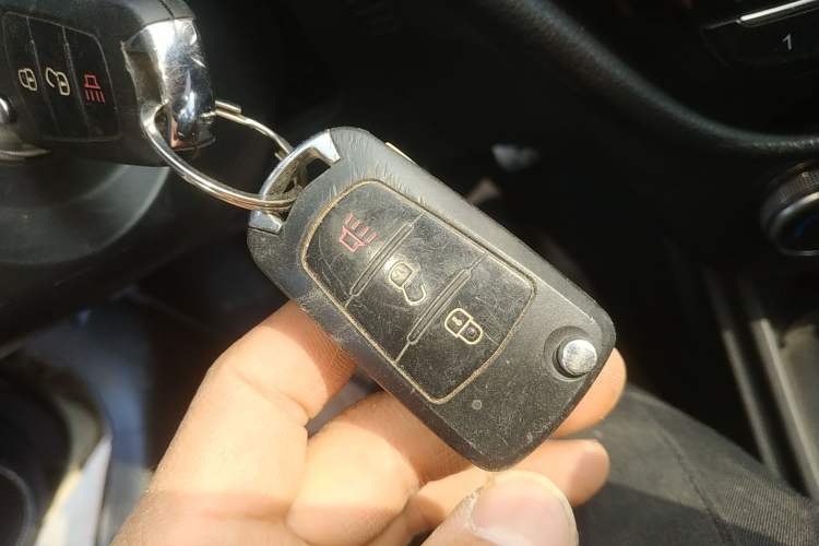 Used Haval H1 2015 1.5L AMT Luxury Model