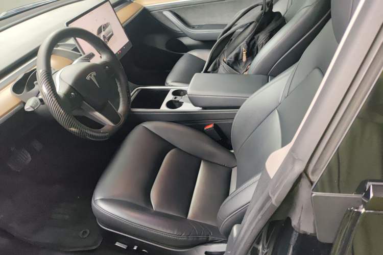 Used Tesla Model 3 2022 Rear-Wheel-Drive Version
