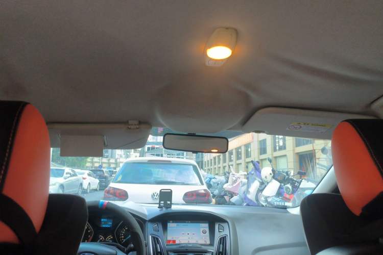 Used Ford Focus 2015 Hatchback 1.6L Automatic Comfort Model