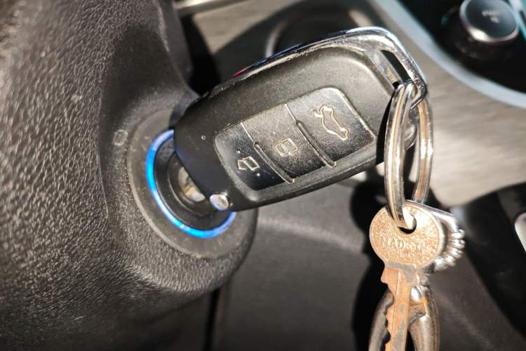 Used Geely Auto Vision X3 2017 1.5L Manual Elite Model Interior 1