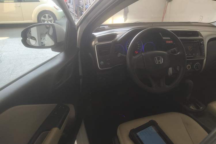 Used Honda City 2015 1.5L CVT Comfort Version