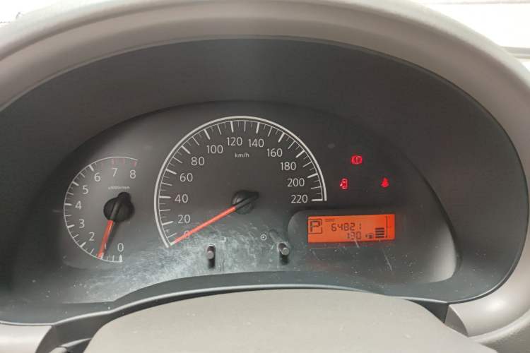 Used Nissan Sunny 2011 1.5XE CVT Comfort Edition Instrument Cluster