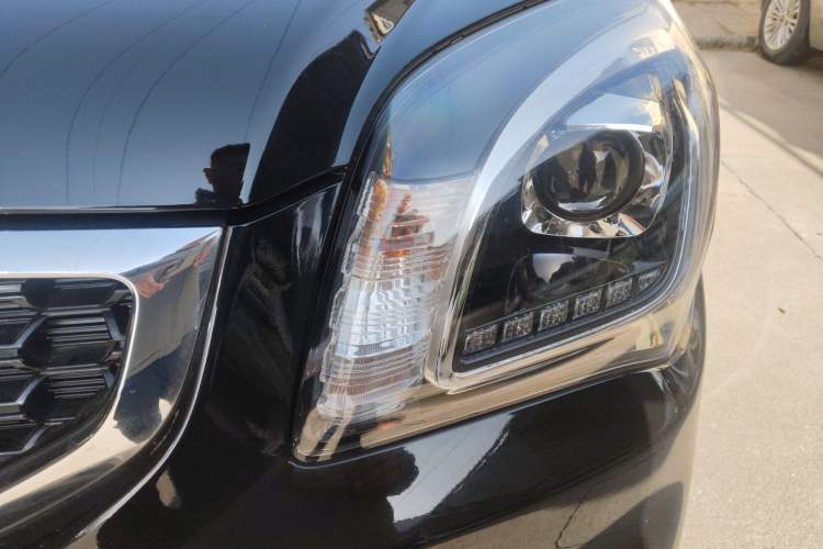 Used Kia Sportage 2013 2.0L Automatic Two-Wheel Drive GL Trim
