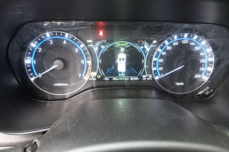 Used Dongfeng Fengon 580 New Energy 2019 1.8L PHEV Zhihao Model 7 Seats