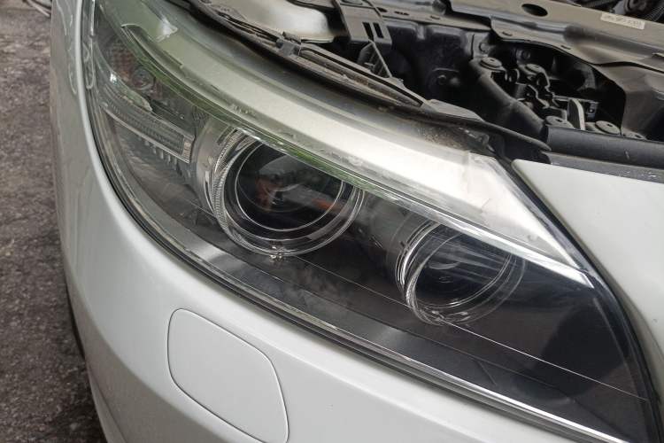 Used BMW Z4 2013 sDrive20i Leading Model
