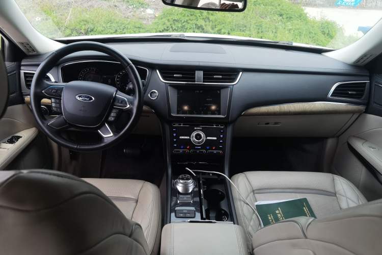 Used Ford Taurus 2017 EcoBoost 325 V6 LTD Limited Edition