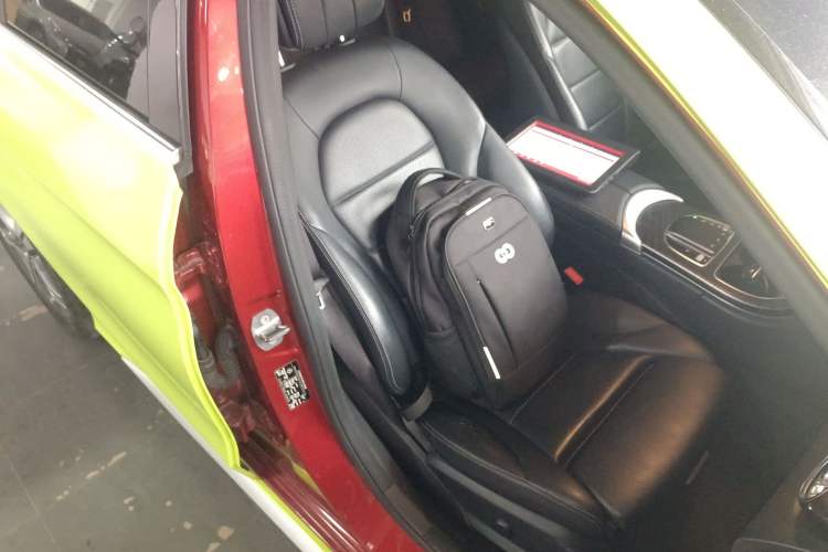 Used Mercedes-Benz C-Class 2019 C 260 L Sport Edition Right Front Seat