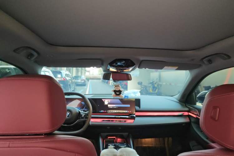 Used BMW 5 Series 2024 530Li Leading Luxury Package
