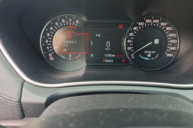 Used Lincoln MKX 2015 2.0T Two-Wheel Drive Deluxe Edition