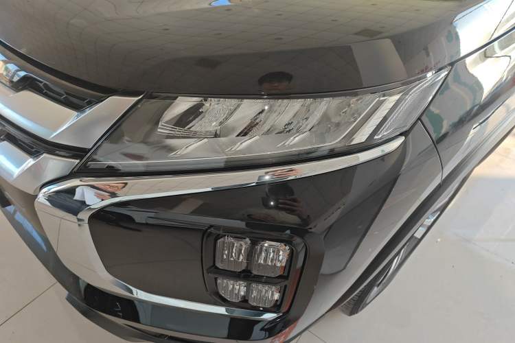 Used Mitsubishi ASX 2020 2.0L CVT Smart Edition
