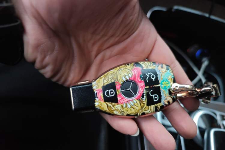 Used Mercedes-Benz GLC 2018 GLC 300 4MATIC Sport Edition Vehicle Key