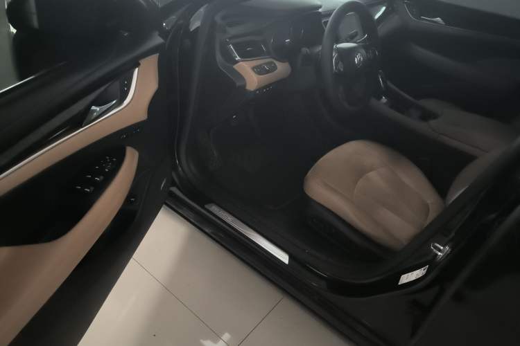 Used Buick LaCrosse 2020 652T Prestige Edition Driver Seat