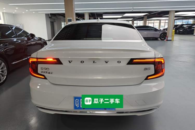 Used Volvo S90 2021 B5 Zhiyuan Luxury Edition
