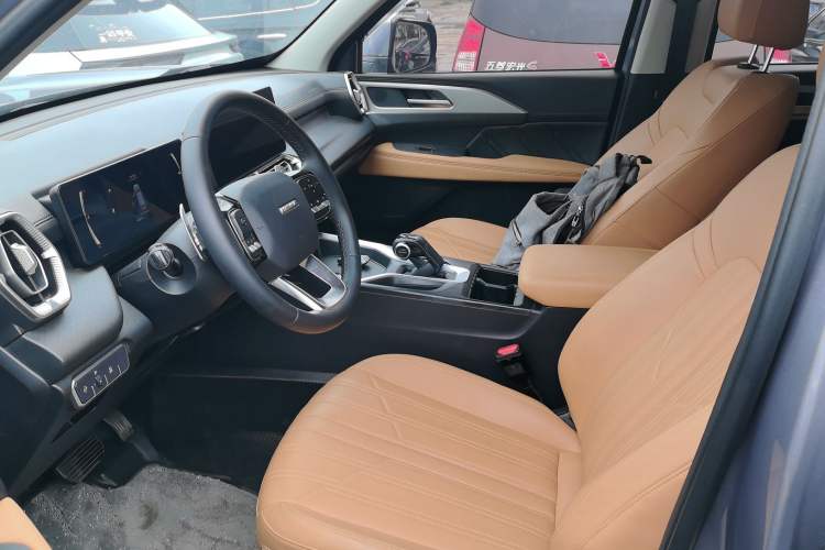 Used Haval H5 2023 2.0T Automatic All-Wheel Drive LinkedIn Gasoline Left Front Seat