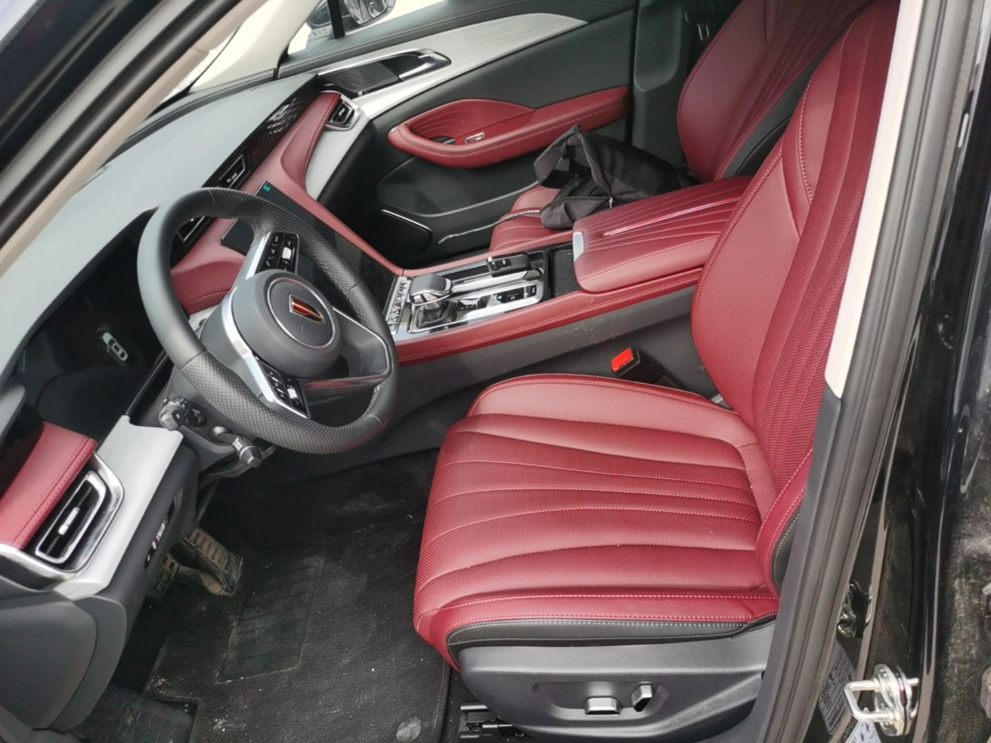 Hongqi H5 PHEV 2025 130 Super Hybrid Version — снимка 17