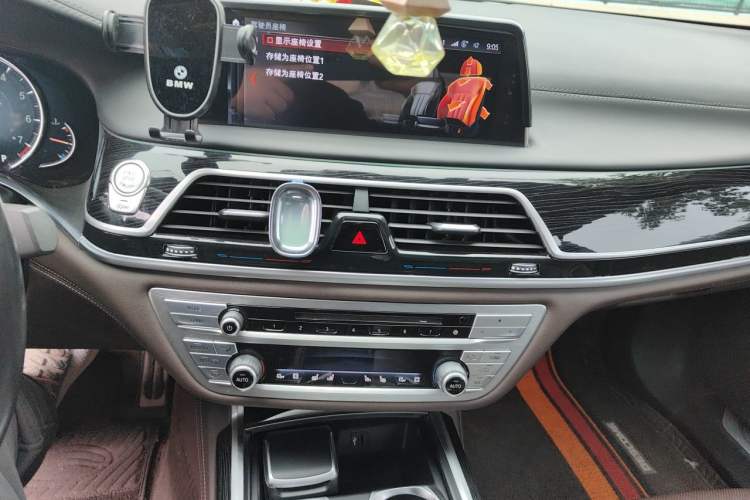Used BMW 7 Series 2018 740Li M Sport Package Leading Model
