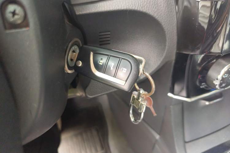 Used Toyota Corolla 2017 Revised Version 1.6L S-CVT GL