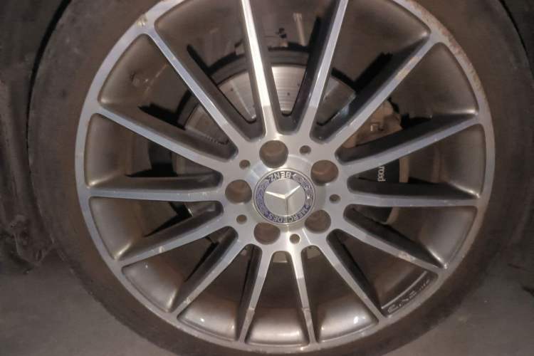Used Mercedes-Benz A-Class 2015 A 200 Sport Edition Right Front Wheel Hub