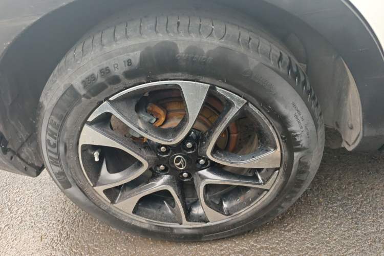 Used Soueast DX7 2015 1.5T Automatic Prestige Model
