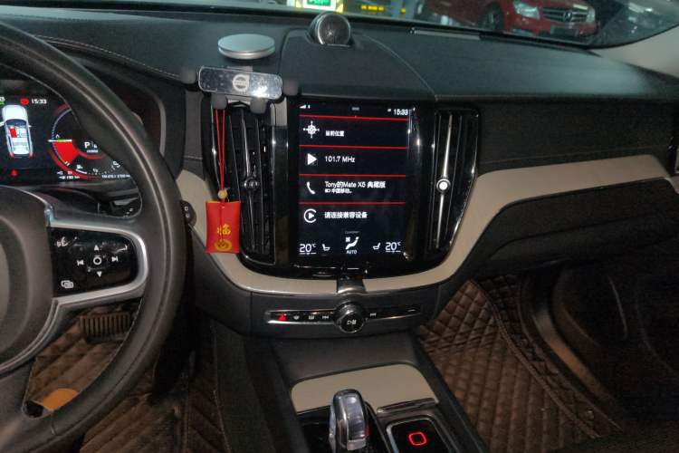 Used Volvo XC60 New Energy 2018 T8 eDrive Hybrid Prestige Luxury Edition
