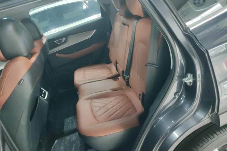 Used Chery Tiggo 8 PLUS 2022 290TGDI DCT Luxury Edition