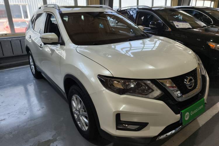 Used Nissan X-Trail 2020 2.0L XL ITS CVT 2WD SmartConnect Comfort Edition Front Right 45 Deg