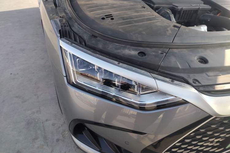 Used BYD Han 2022 DM-i 121KM Prestige Model