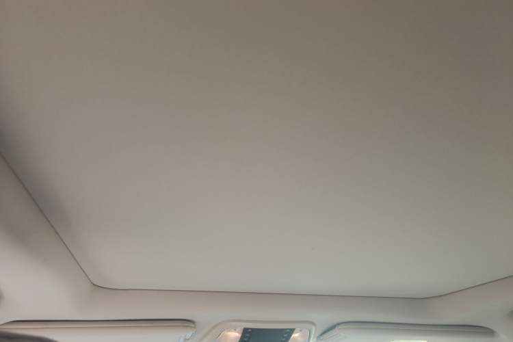 Used Chrysler 300C 2016 3.0L Supreme Edition