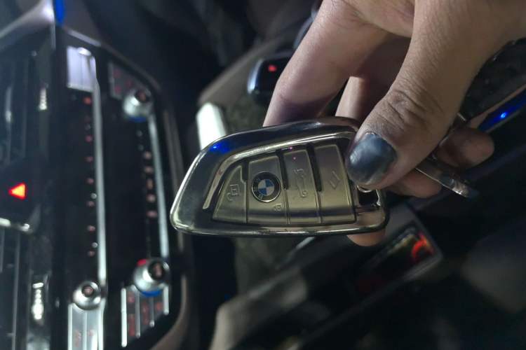 Used BMW 5 Series 2020 525Li M Sport Package