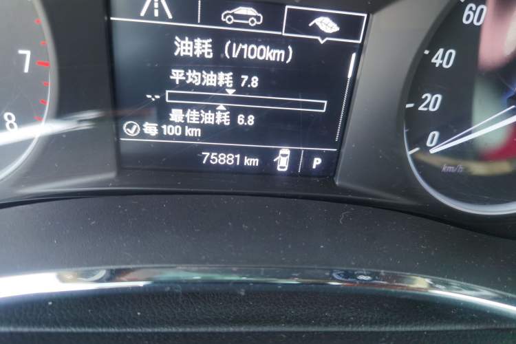 Used Buick Encore 2016 18T Automatic Two-Wheel Drive Urban Fashion Model
