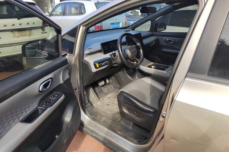 Used AION Y 2022 70 Intelligent Edition Lithium Iron Phosphate