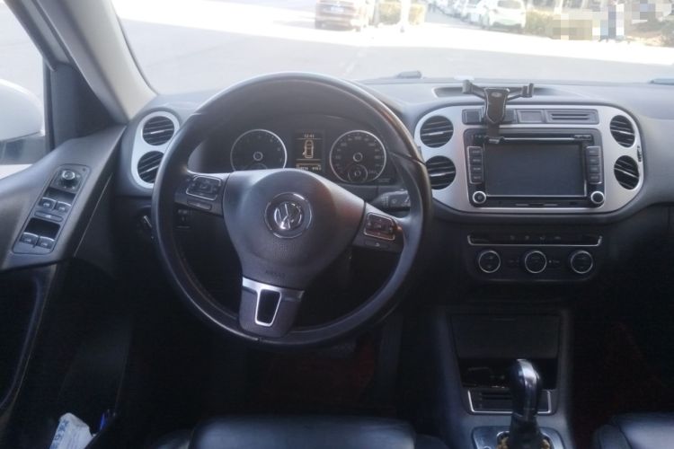 Used Volkswagen Tiguan 2013 1.8 TSI Automatic Two-Wheel Drive Comfort Edition Steering Wheel