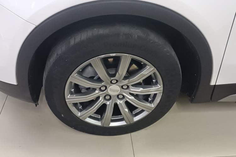 Used Cadillac XT4 2020 28T Two-Wheel-Drive Leading Version