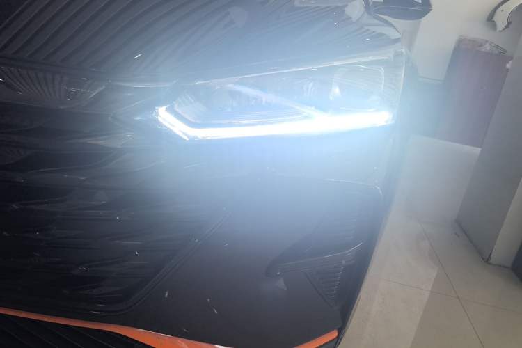 Used Dongfeng Aeolus Yixuan 2023 Mach Edition 1.5L Automatic Chasing Wind Version
