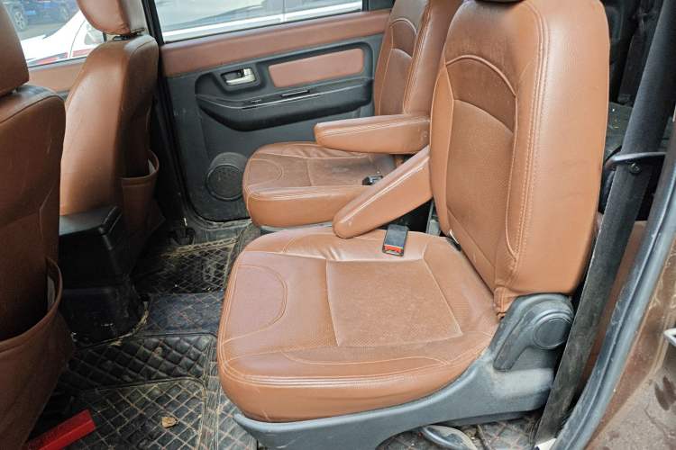 Used BAIC Weiwang M35 2016 1.5L Comfort DAM15
