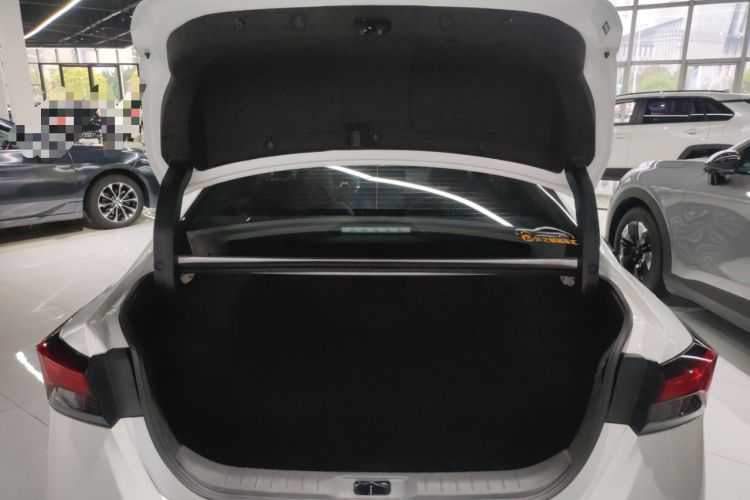 Used Nissan Teana 2022 2.0L XL-Upr Enjoyment Edition Trunk