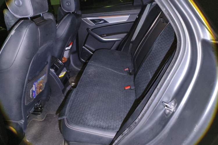 Used Jaguar F-PACE 2021 250 PS R-Dynamic SE
